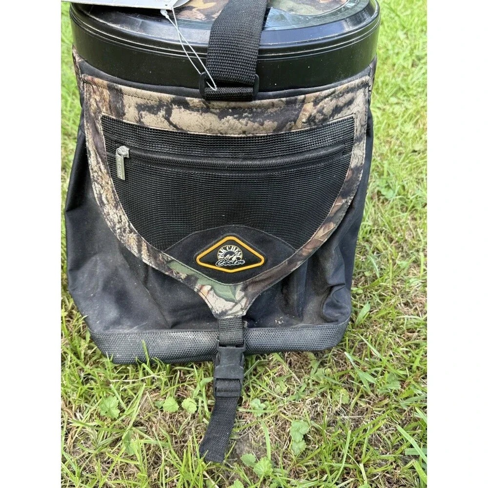 2001 The Fridge Xone Bucket Cooler Seat Outback Steakhouse William Perry Camo